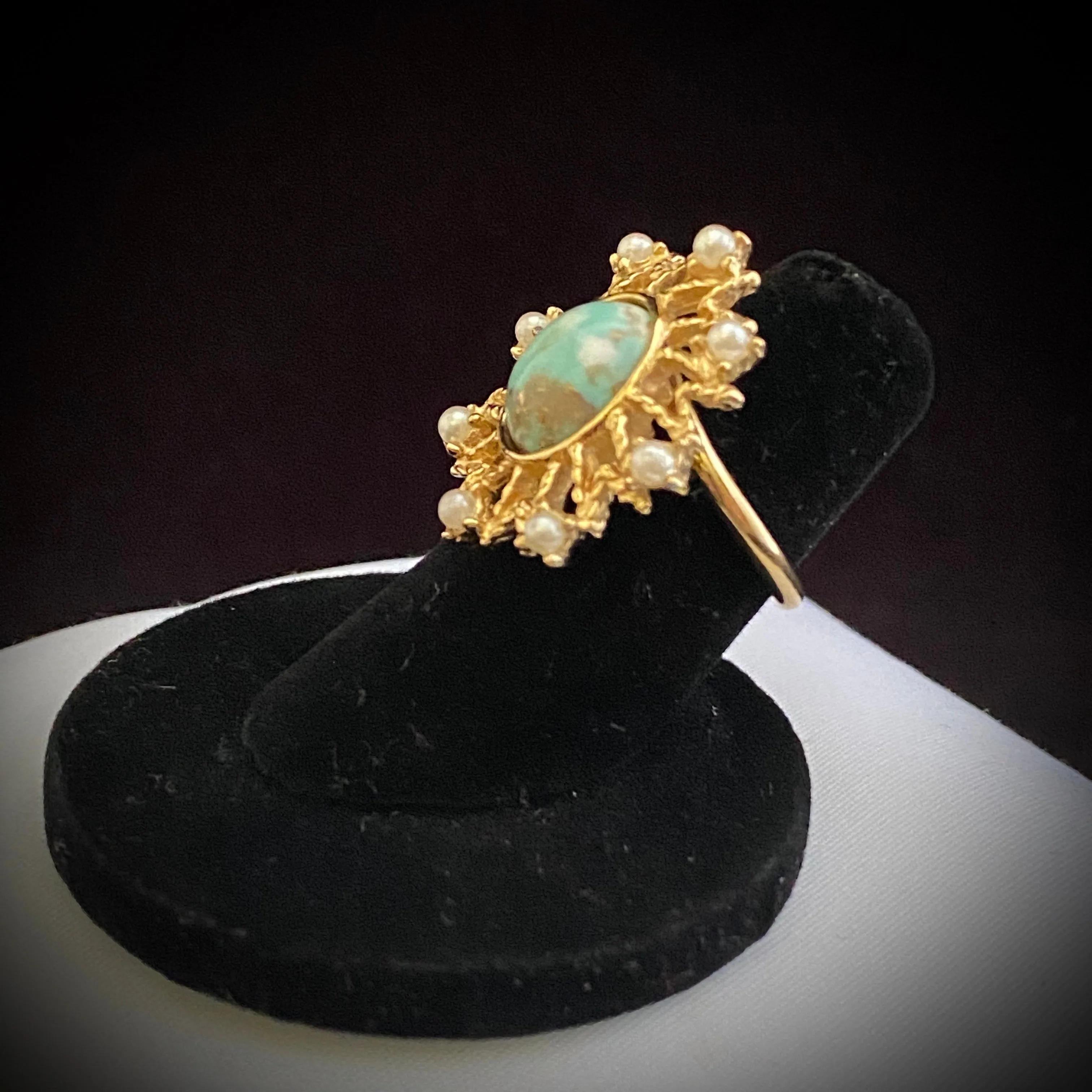 1972 Sarah Coventry Azure Skies Ring