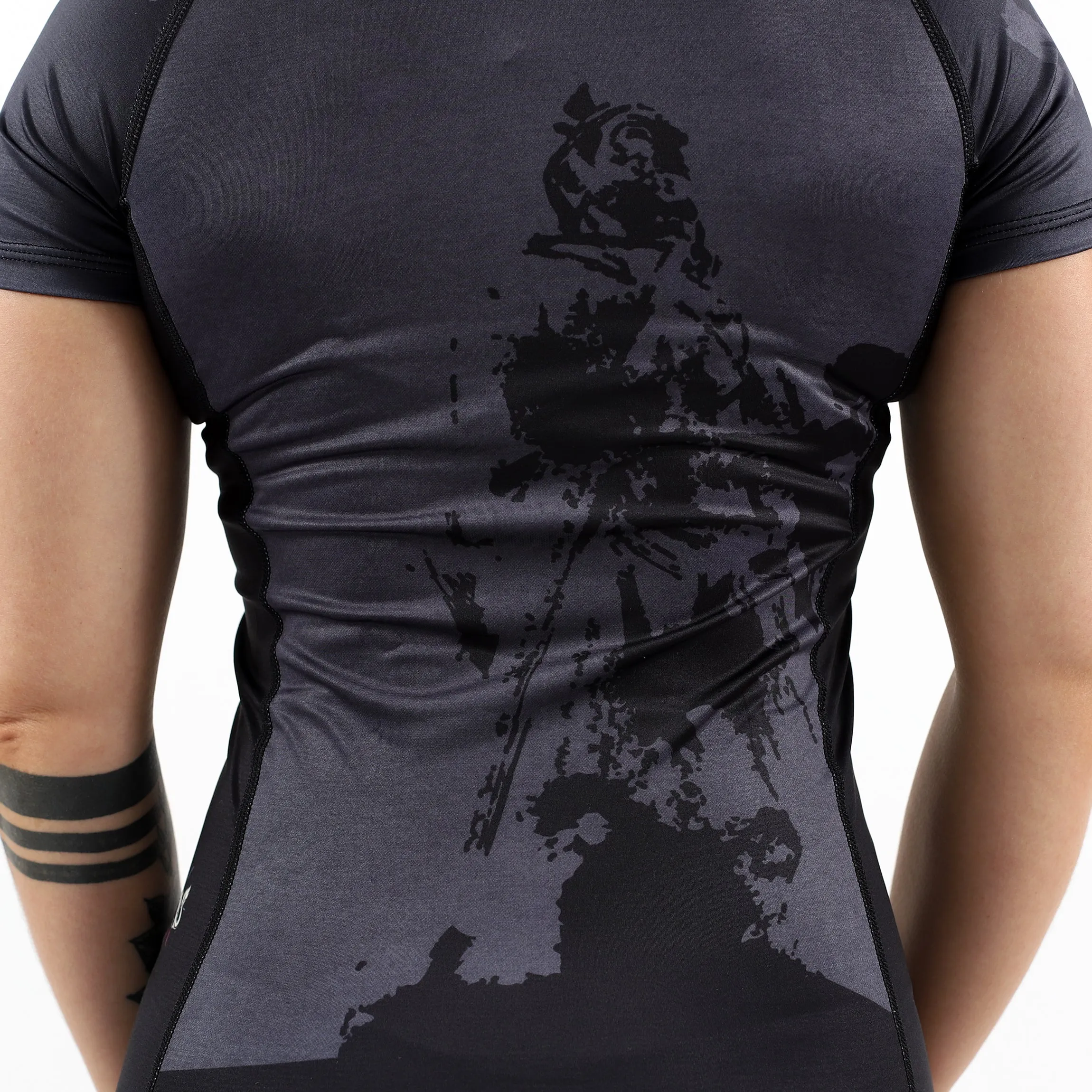 ART OF WAR V2 Women's Rash Guard