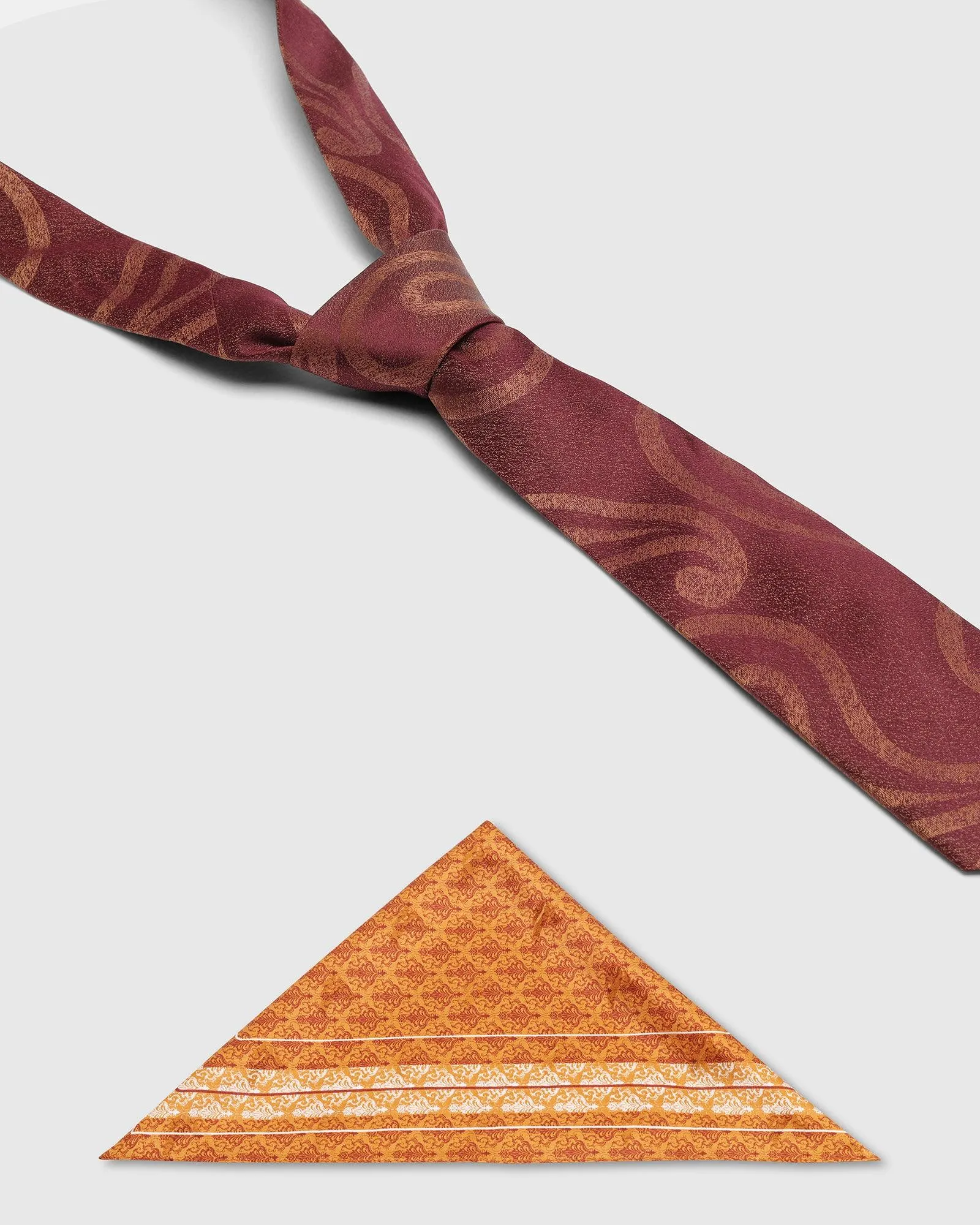 Boxed Combo Printed Tie And Pocket Square In Rust Orange - Tashi