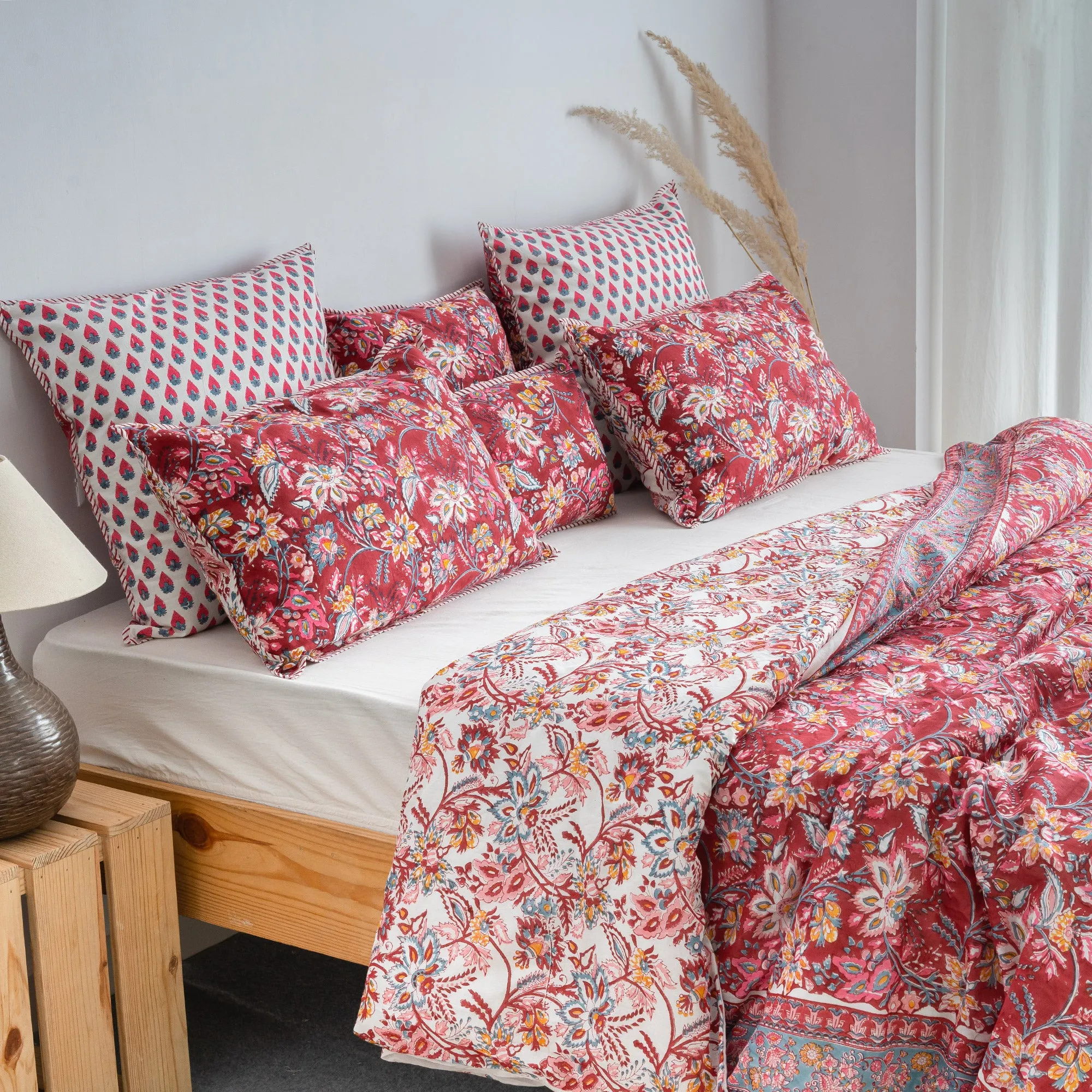 Premium Floral Block Print Soft Cotton Duvet Blanket with Shams