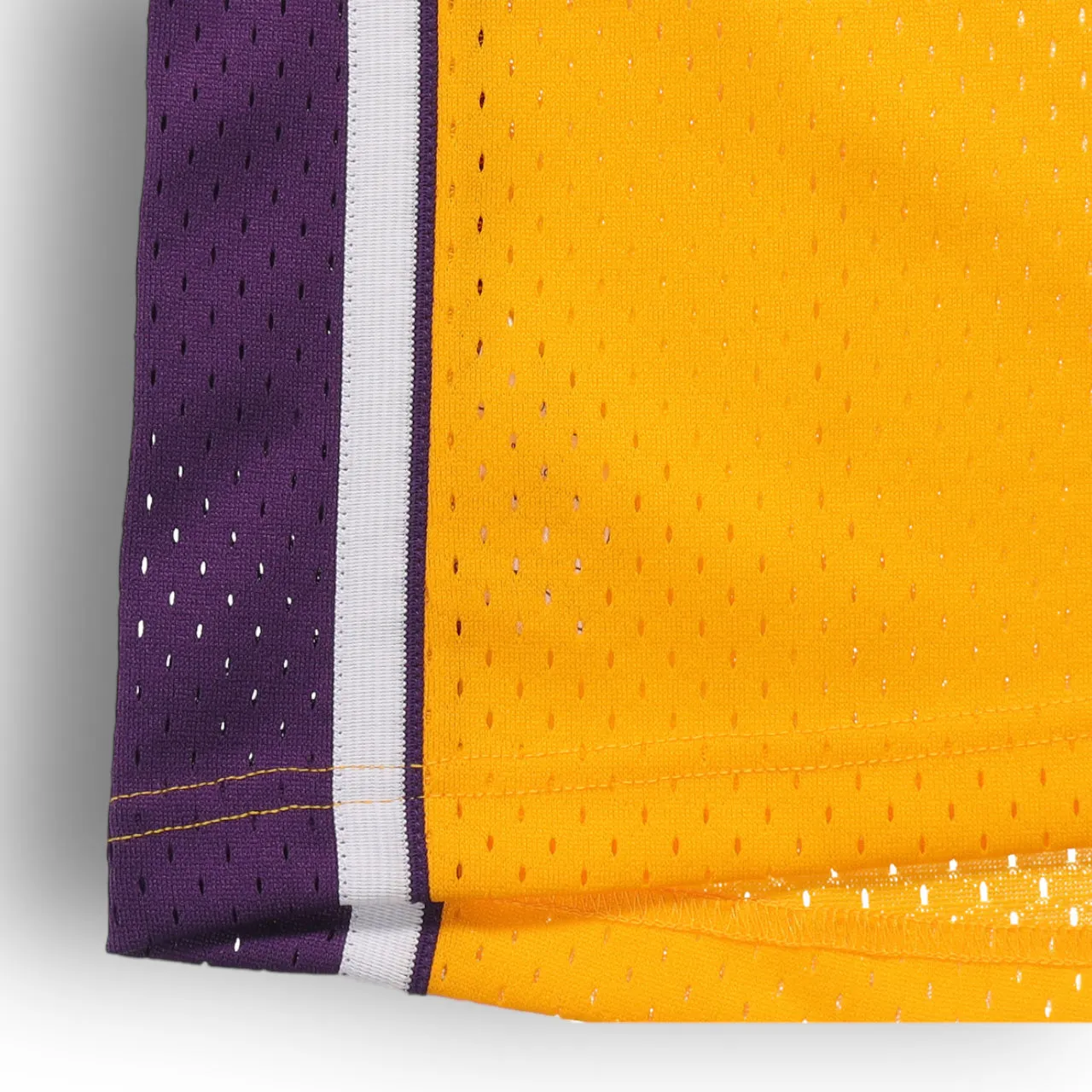 Shaquille O'Neal 1999-2000 Los Angeles Lakers Home Mitchell & Ness Swingman Jersey - Yellow