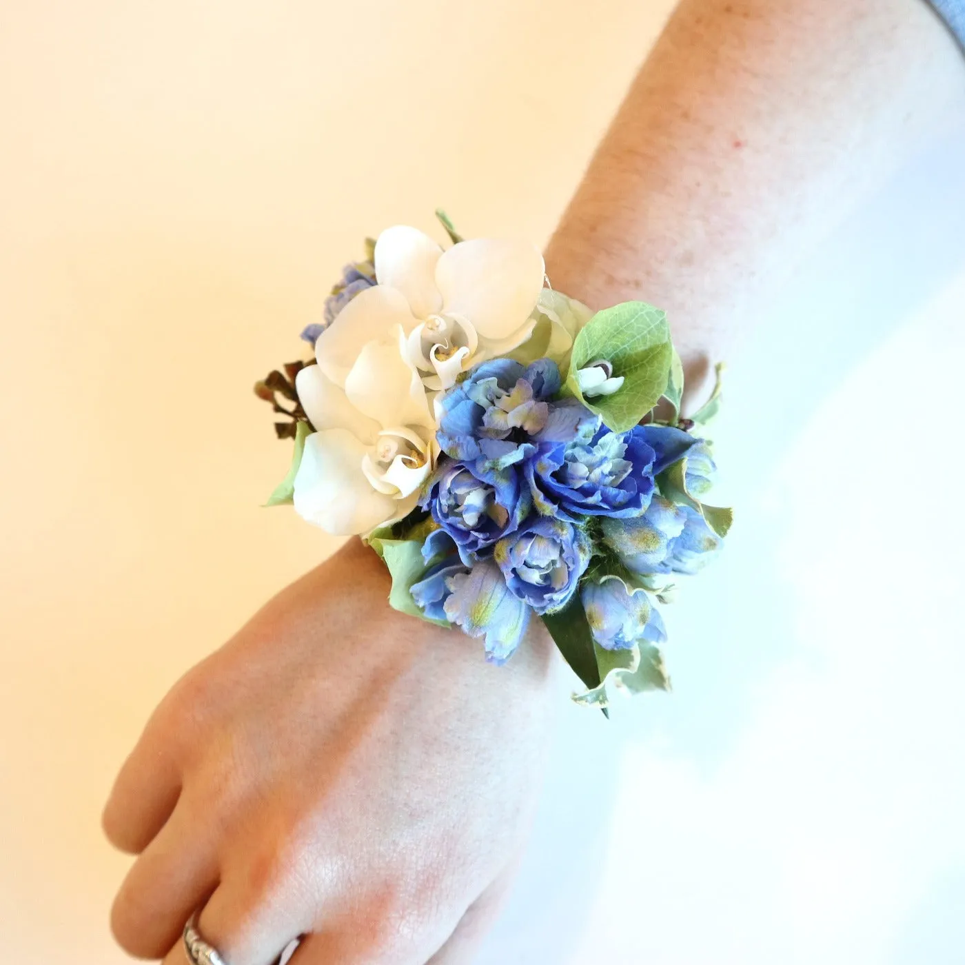 Stacy K Floral | Blue and white Corsage