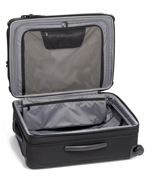 Tumi Alpha 3 Short Trip Expandable 4 Wheeled Packing Case